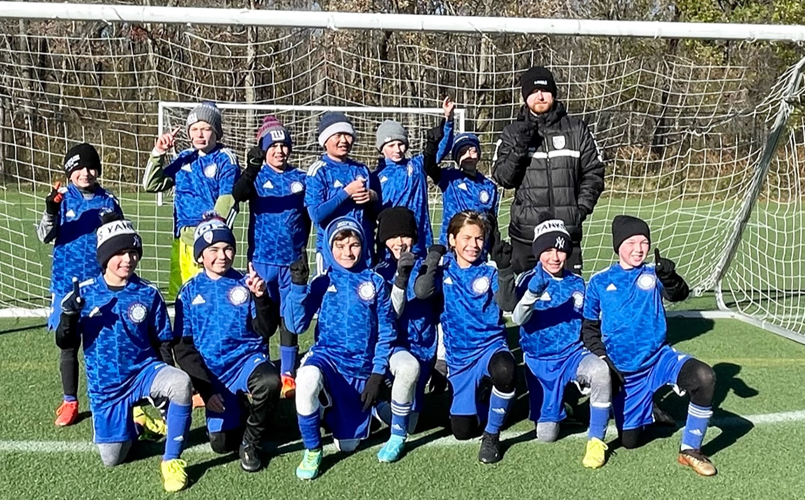 Outlaws Blue are U12B Flight 2 Champs